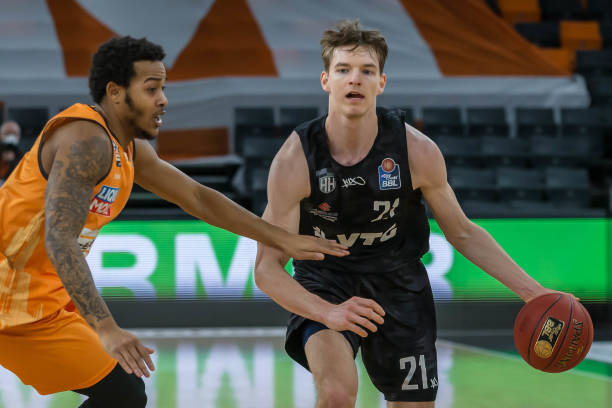 今日披露的 今日披露的