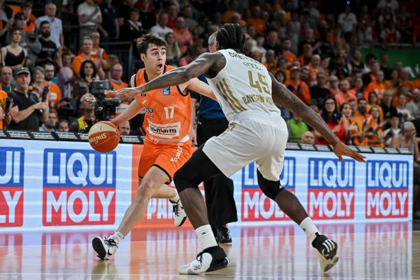 在其他转会 在其他转会