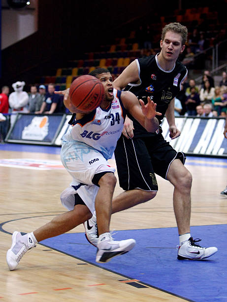 让我们深入 让我们深入