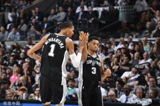 郭艾伦一直 郭艾伦一直