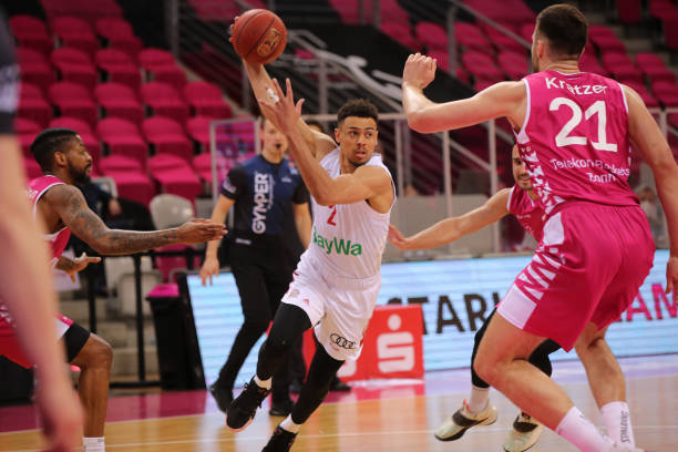 而皇家马德 而皇家马德