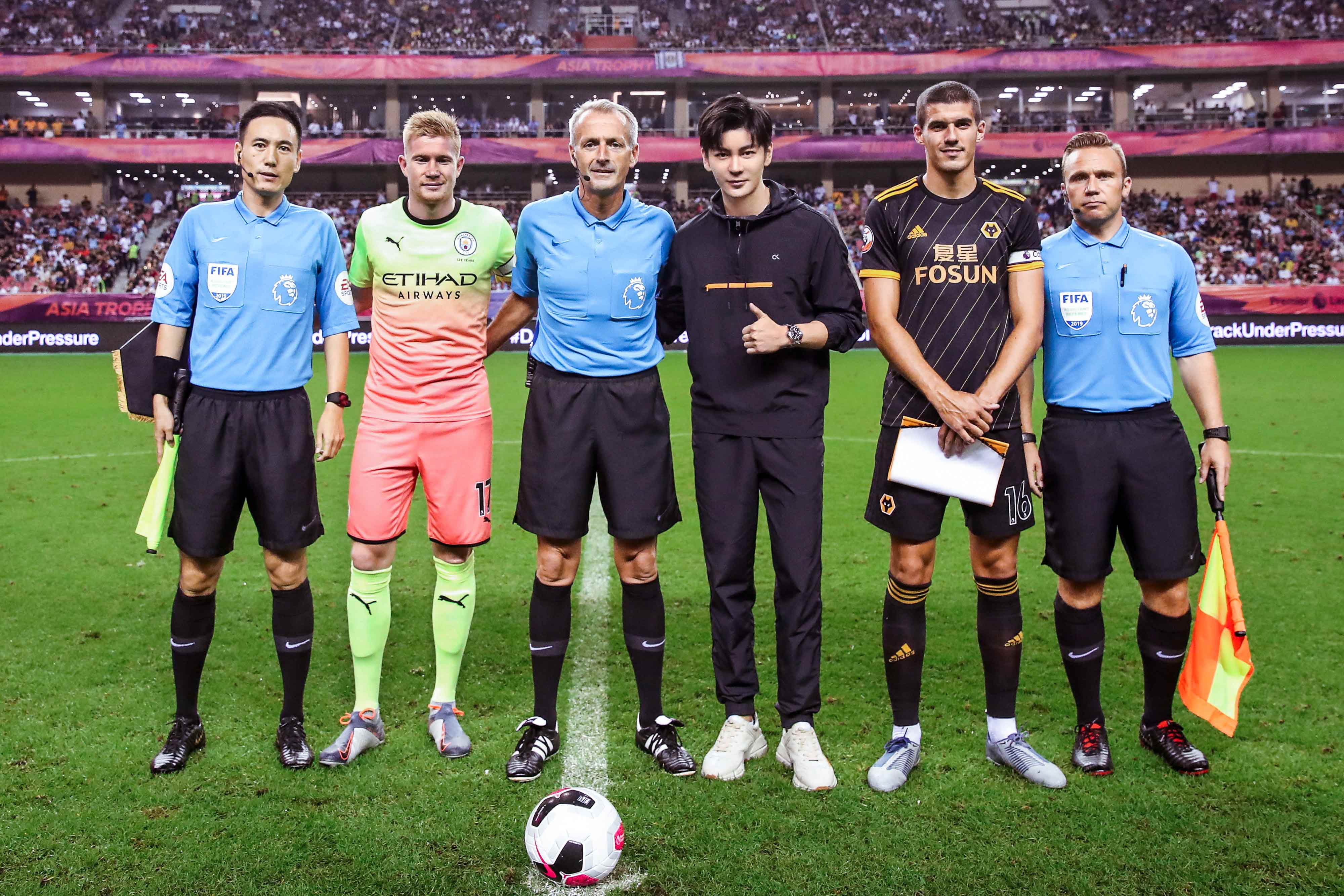 约基奇凭借 约基奇凭借